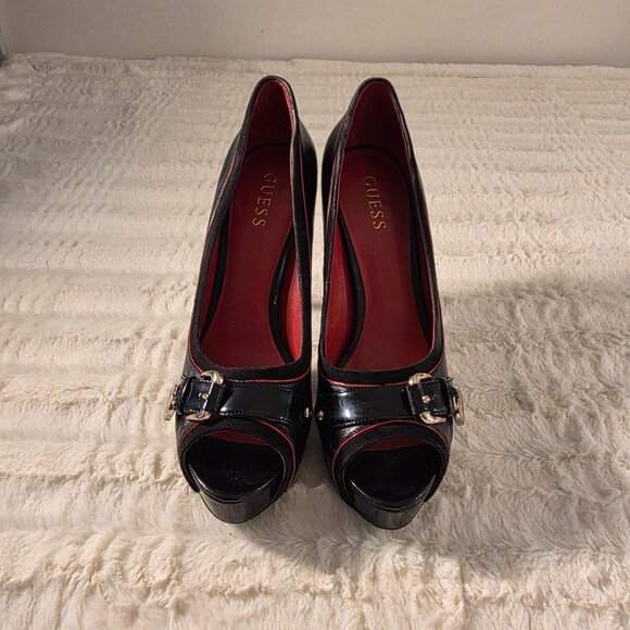 Shoes - Picture 1 of 7